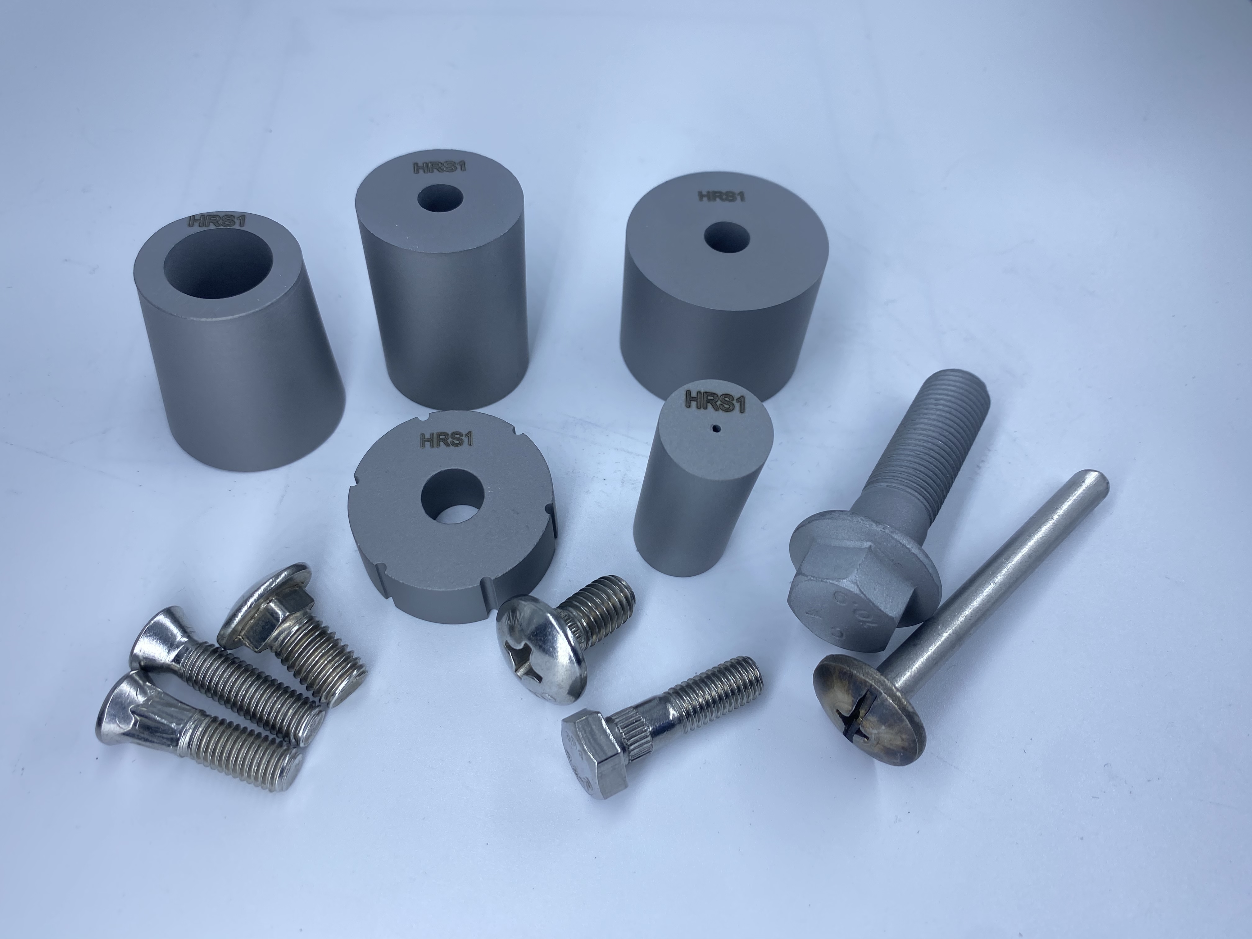https://www.ihrcarbide.com/